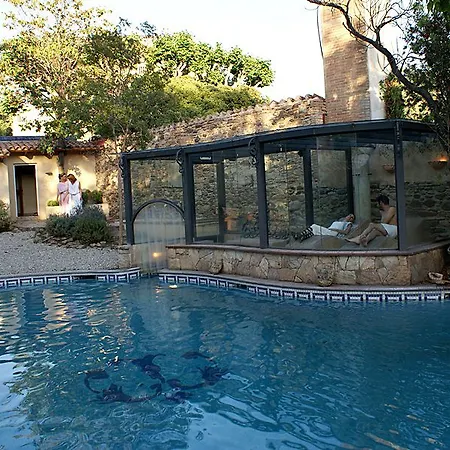 Termes 4*