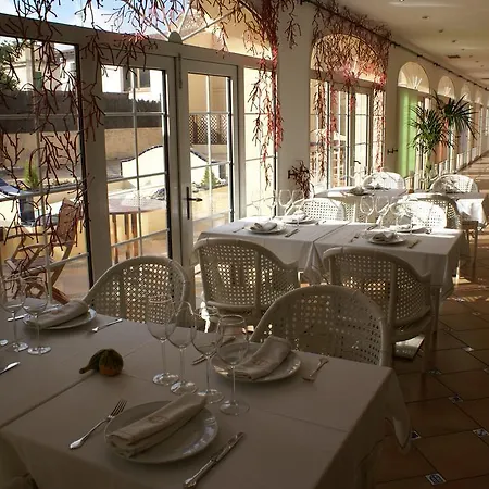 فندق Termes